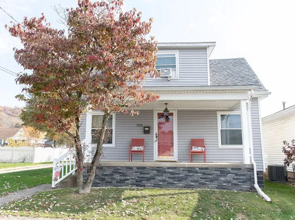 326 Poplar Ave, Moundsville, WV 26041