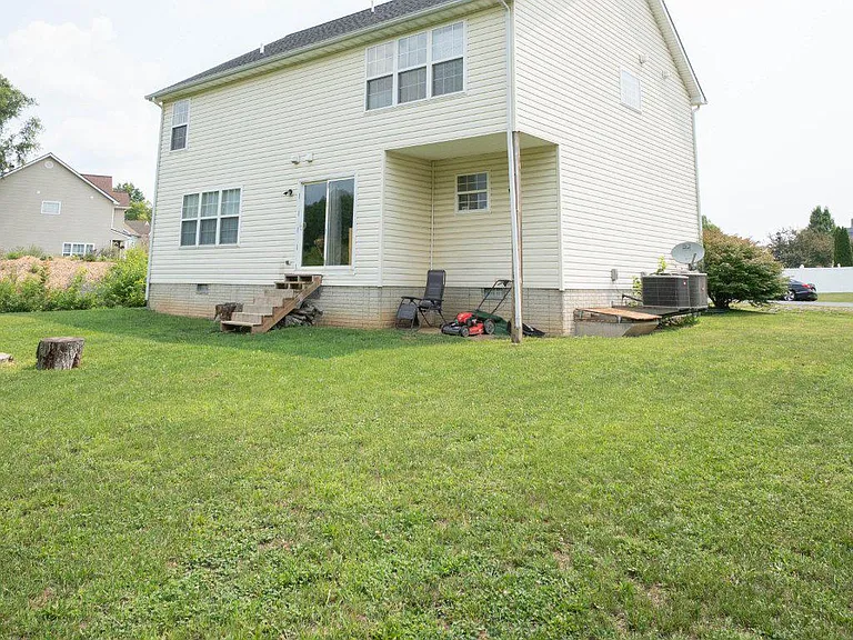 510 Teal Rd N — Photo 75