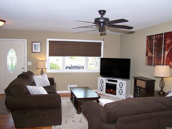 2nd image of 16 Avondale Dr