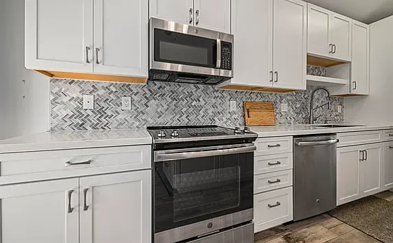 55 Halili Ln #11G — Photo 2