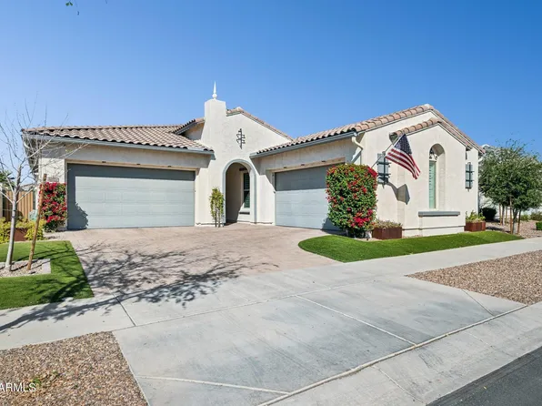 10720 E THORNTON Avenue, Mesa, AZ 85212