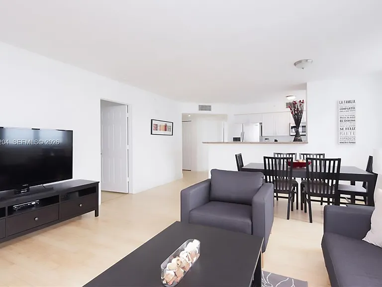 1155 Brickell Bay Dr #2701 — Photo 6
