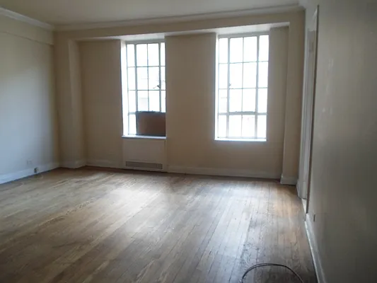 Sold by Manhattan Network Inc. | media 6