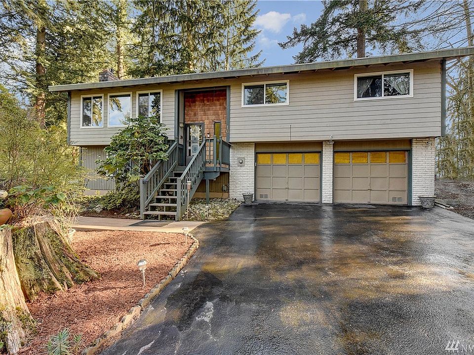 1st image of 16 143rd St SE