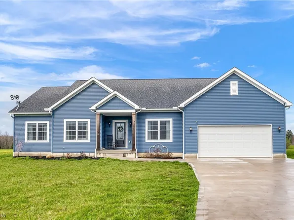 11645 Brosius Rd, Garrettsville, OH 44231