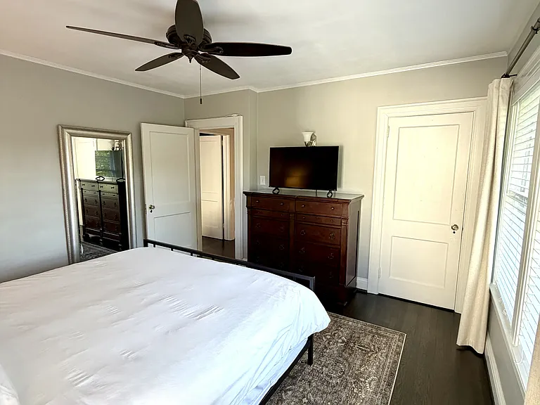 1813 Rolling Rd — Photo 31