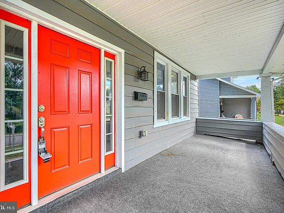 5th image of 5502 Fernpark Ave