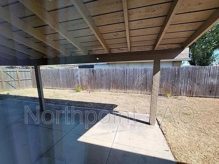 1362 Applegate Dr — Photo 19