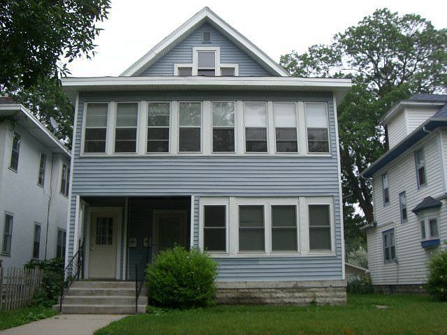 1724 Irving Ave N
