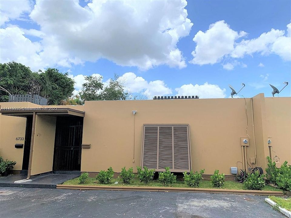1st image of 6731 Kingsmoor Way #6731