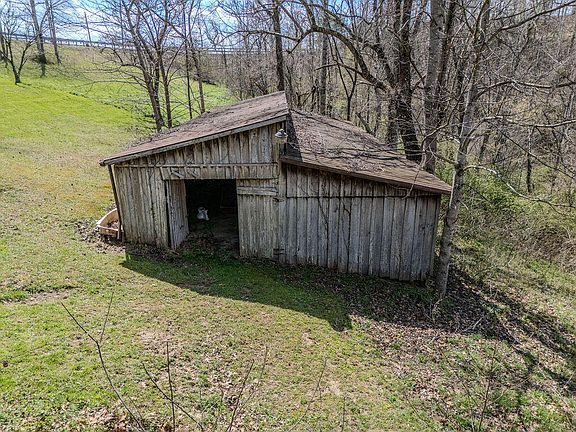 45th image of 645 State Highway 173