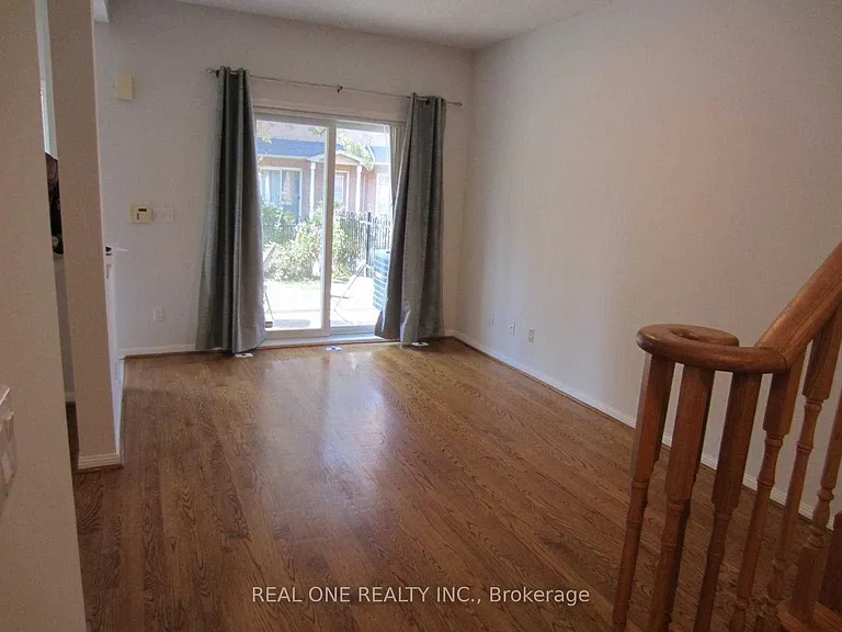 6 Cox Blvd #5 — Photo 8