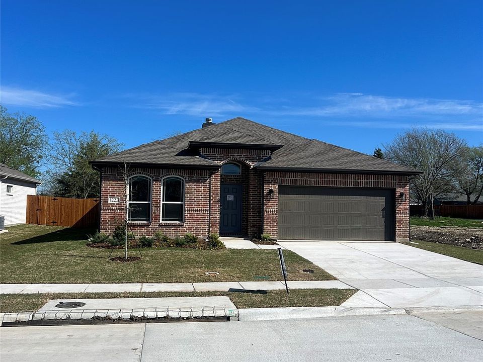 1st image of 1222 Anderson Dr