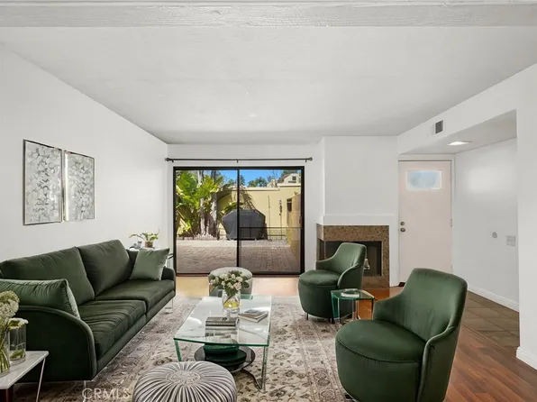 25712 Le Parc Unit 21, Lake Forest, CA 92630