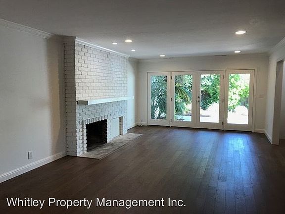 3rd image of 2332 Eastridge Ave