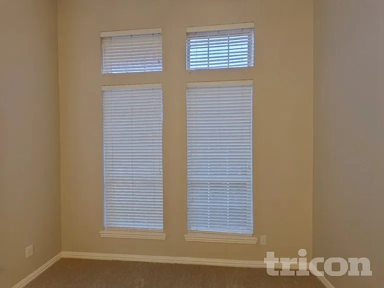 1980 Creekside Dr — Photo 23