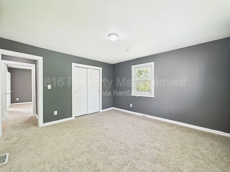 3354 Jackson Ave — Photo 14