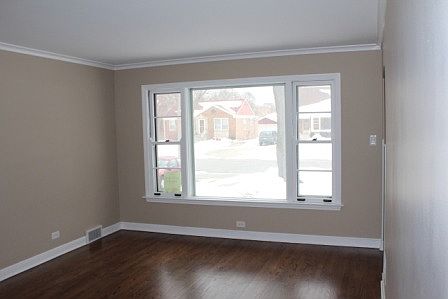 2nd image of 9936 S Spaulding Ave
