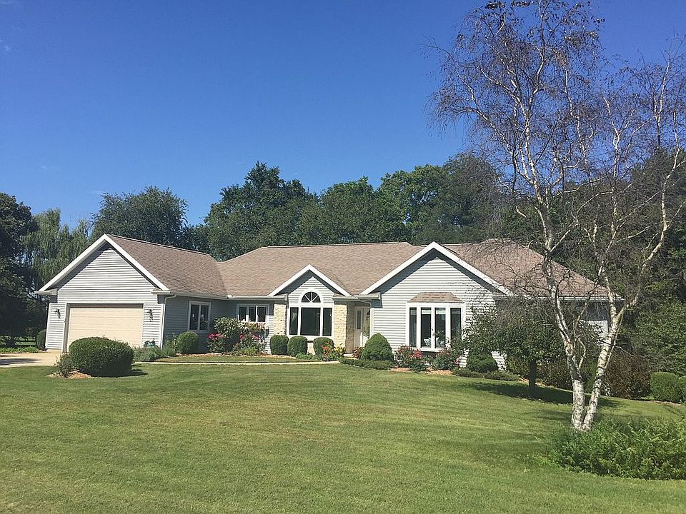 1st image of 16555 Prairie Ln