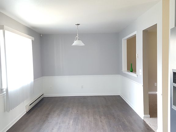 Dining room open to kitchen 
