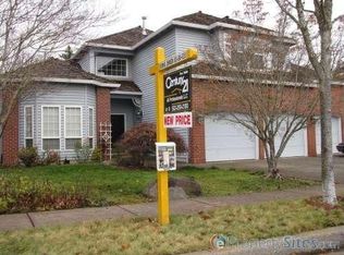 16805 SW Springwater Ln, Beaverton, OR 97006