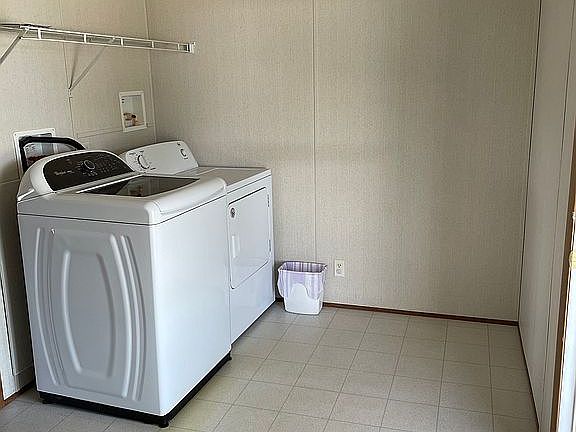 Laundry room 