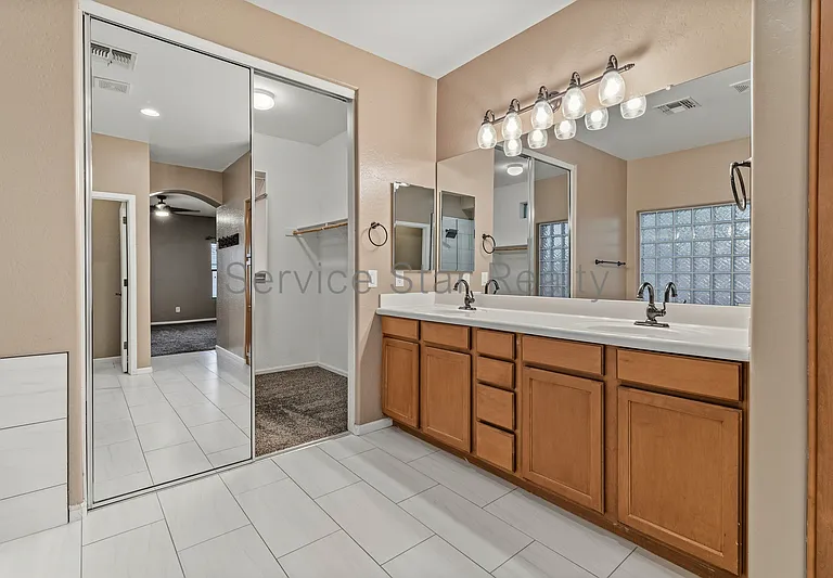 15843 W Desert Mirage Dr — Photo 23