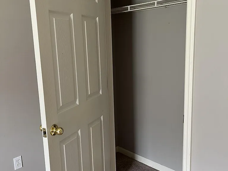 137 Briar Cir #137 — Photo 6