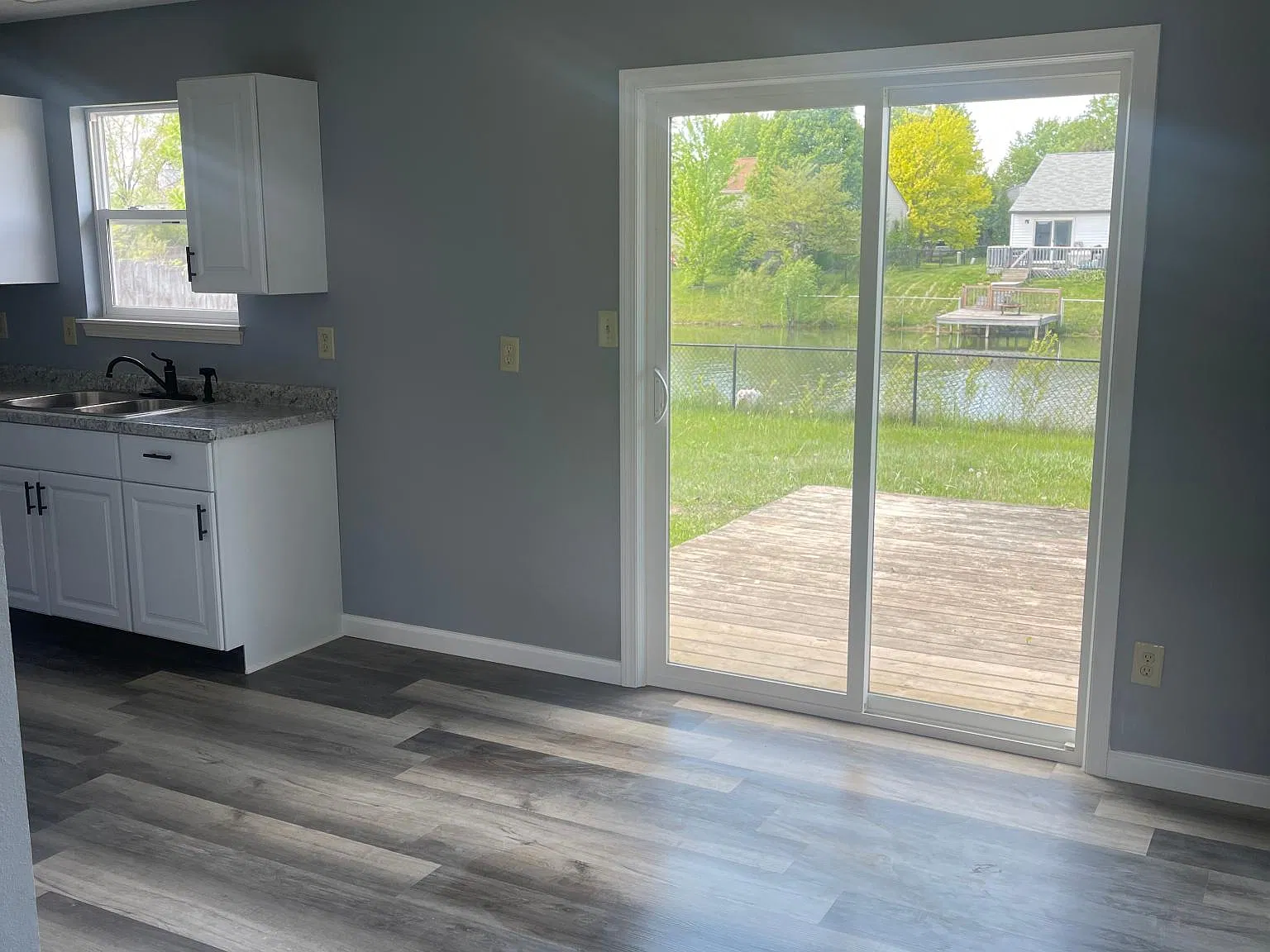 184 Meadow Creek South Dr — Photo 4