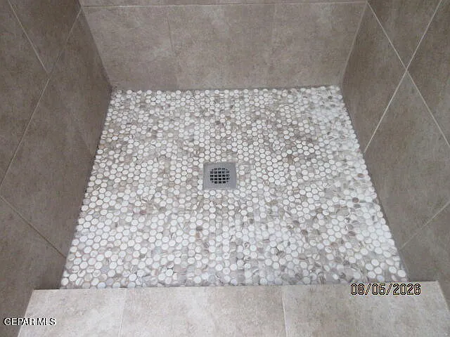 665 La Chapa Ave #B — Photo 15