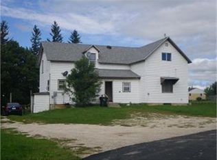 12386 Highway 18, Postville, IA 52162