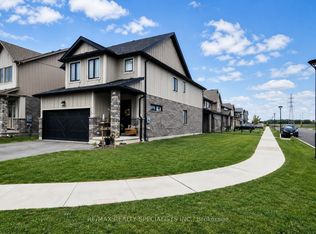 3074 Turner Cres, London, ON N6M 0B3