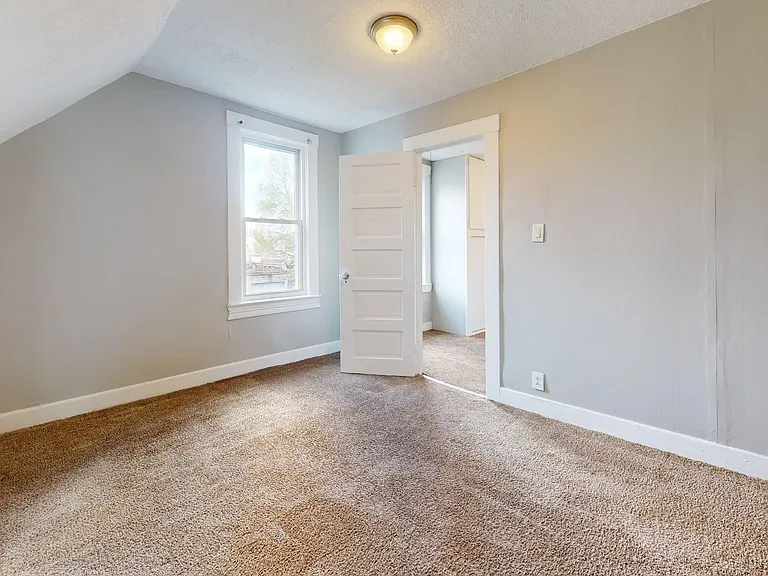 3452 W 44th St — Photo 35