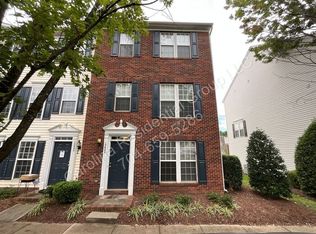 15626 King Louis Ct, Charlotte, NC 28277