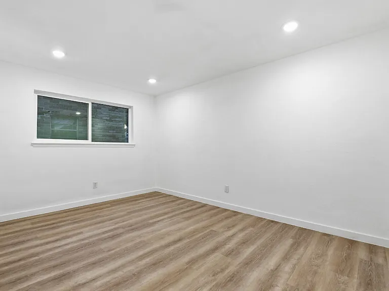 6718 Deer Ridge Ln — Photo 11