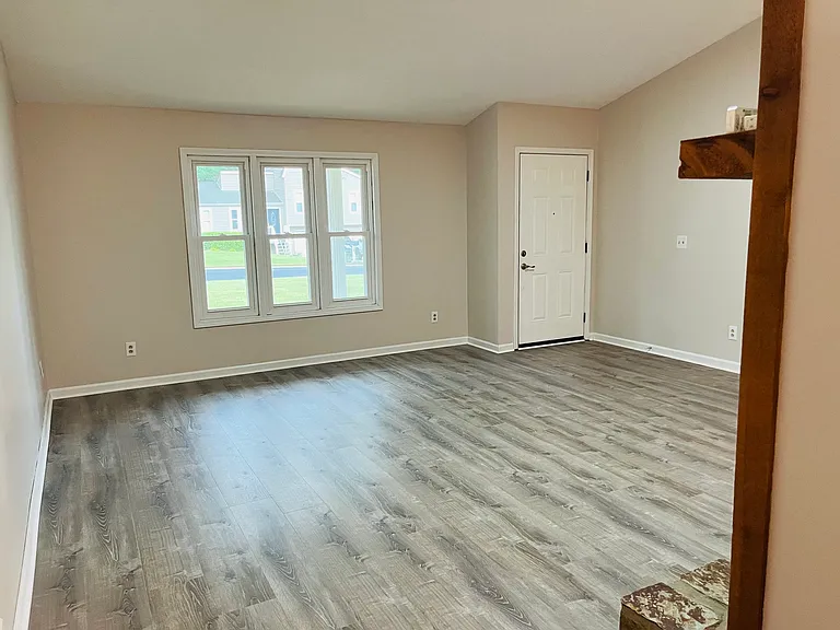 29 Hartley Woods Dr NE — Photo 3