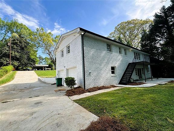 2nd image of 1387 Renee Dr