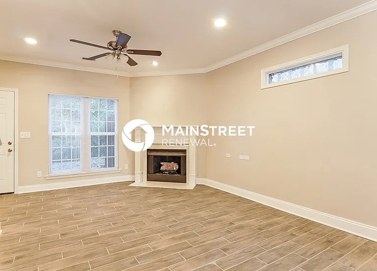 1325 Riverford Cir — Photo 4