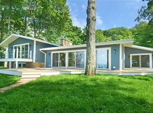 6084 Hagar Shore Rd W, Coloma, MI 49038