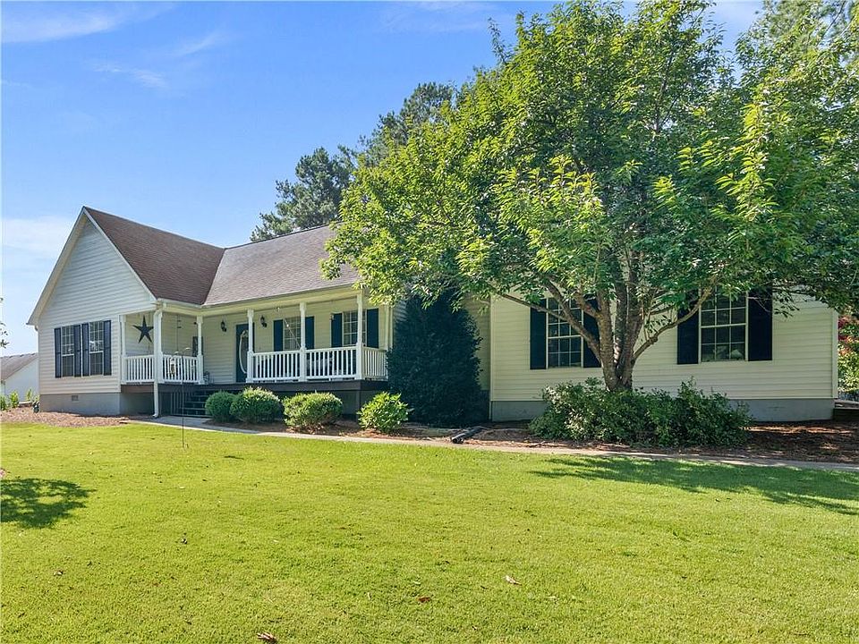 1st image of 305 Annie Ln