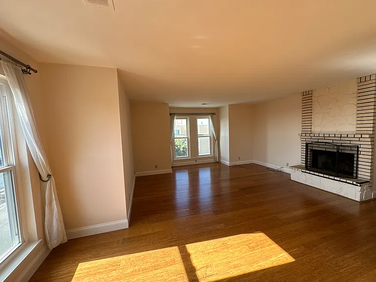 living room 02