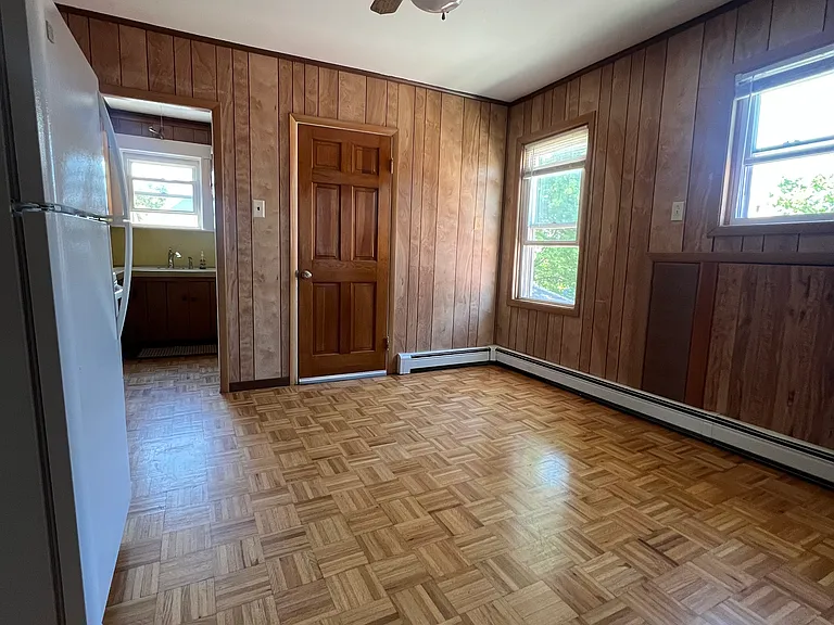 156 Narragansett St #2 — Photo 9
