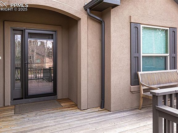 2nd image of 1165 Ptarmigan Dr