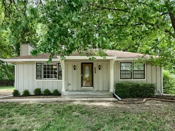 633 N Willie St, Olathe, KS 66061