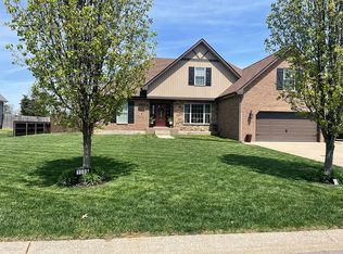 1089 Jon Dr, Clarksville, TN 37043