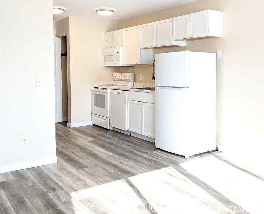 Maplewood Manor 2271 Atlantic St N Maplewood MN Zillow