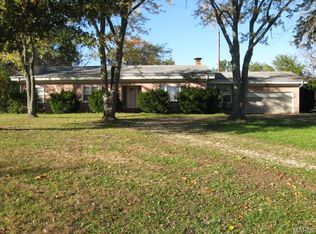 1106 Sappington Bridge Rd, Sullivan, MO 63080