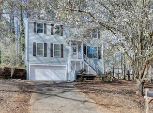 415 Ridgedale Way, Lawrenceville, GA 30044