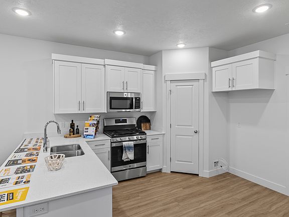 4th image of 3003 S 265 W #751