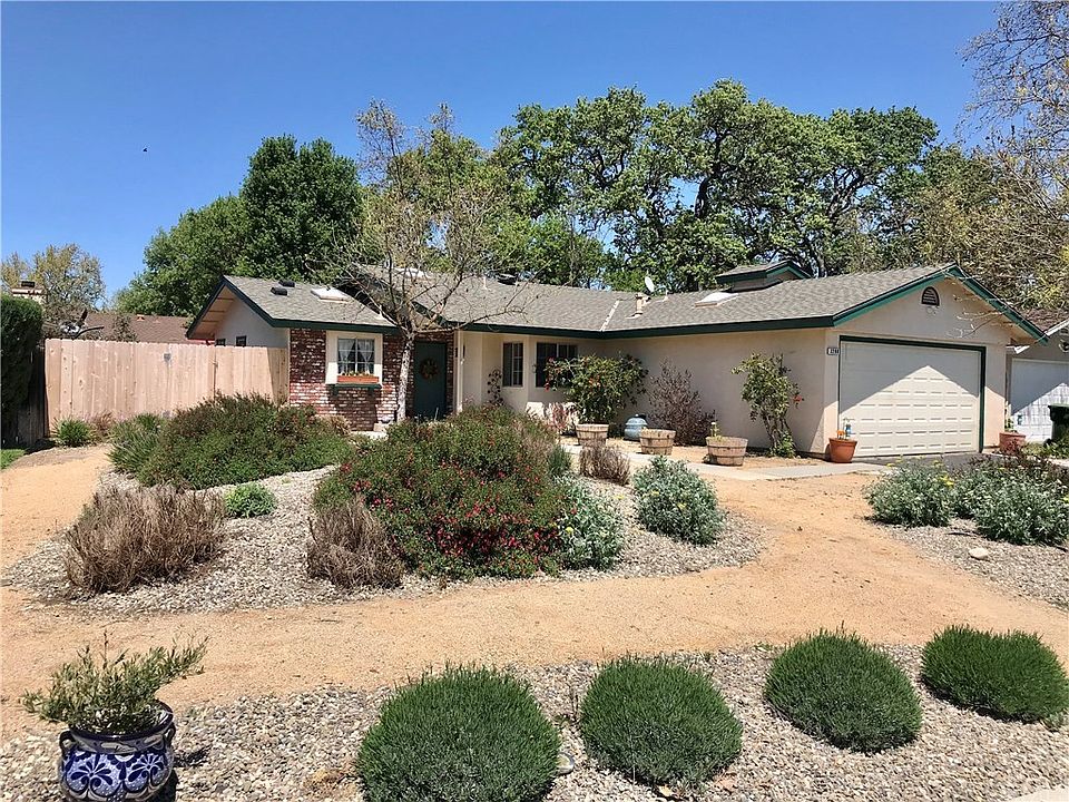 2nd image of 3280 Oak Knoll Dr